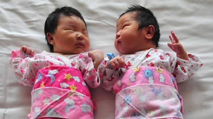 Two-child policy not enough for China to cope with appproaching crisis